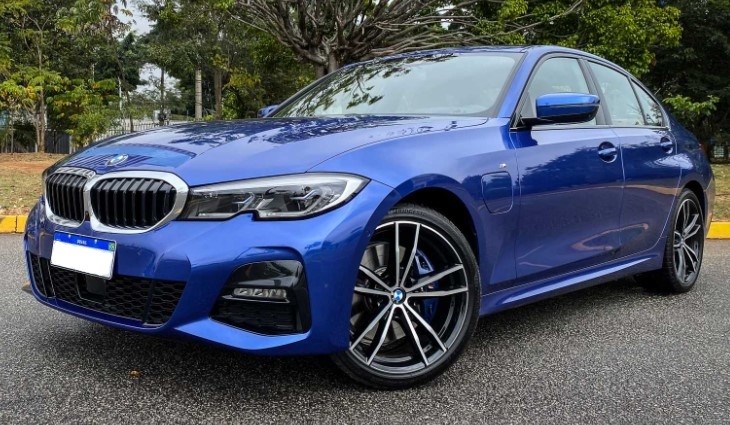Foto que representa o BMW 3303