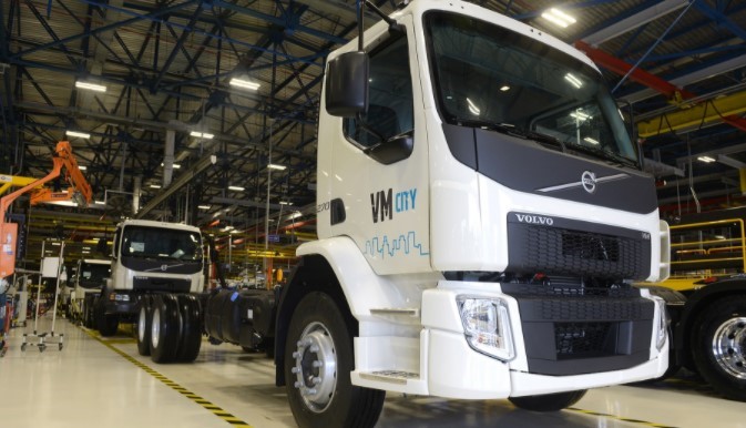Foto que representa o Volvo VM 270
