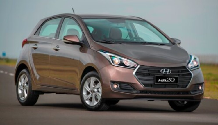 Imagem do carro Hyundai HB20 Comfort Style na cor cobre. 
