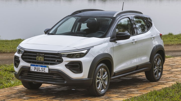 Foto do carro Fiat Pulse branco na versão Drive 1.3 CVT