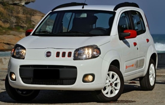 Carros na Web, Fiat Uno Attractive 1.4 2012, Ficha Técnica,  Especificações, Equipamentos, Fotos, Preço. em 2023