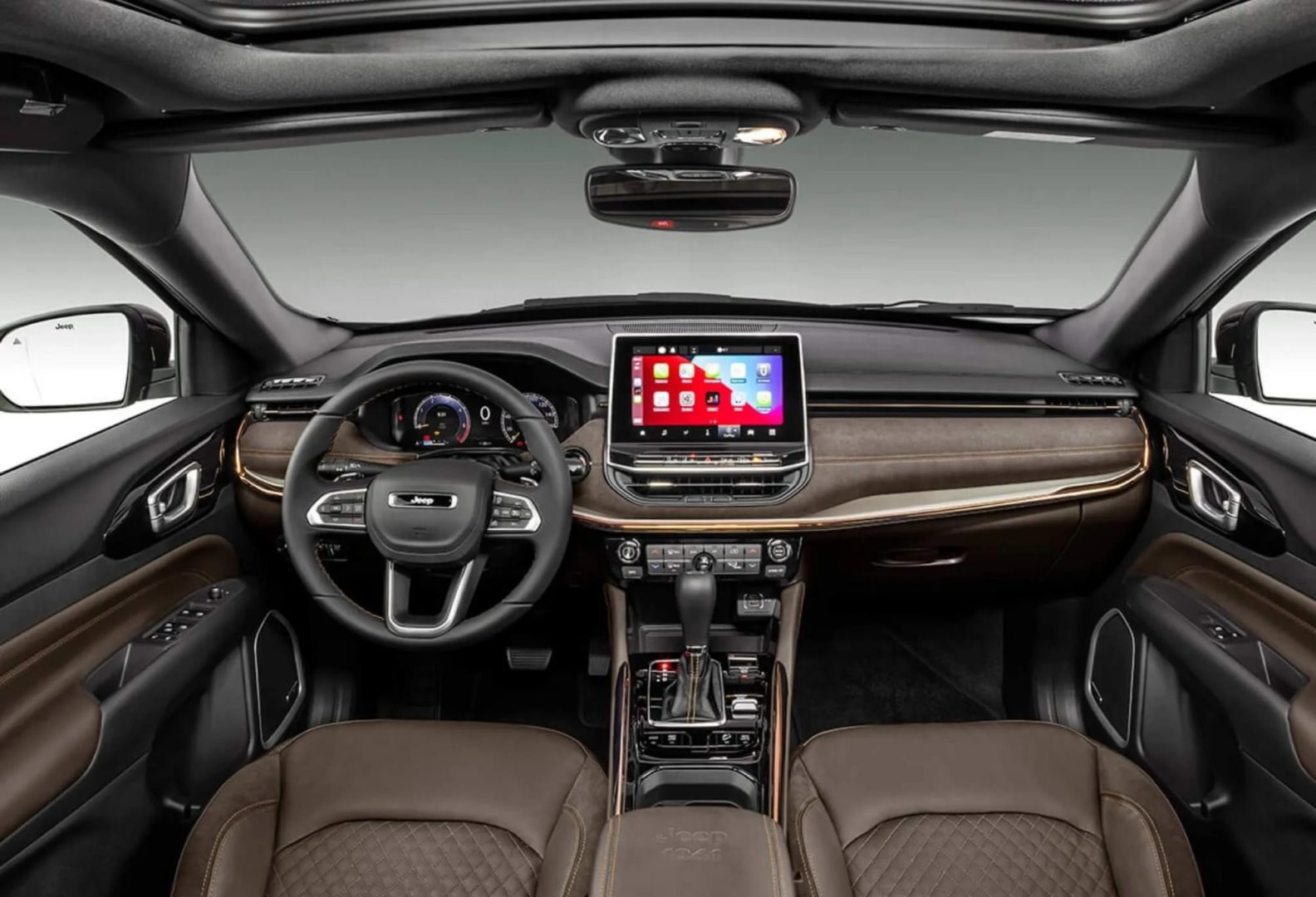 Foto da interna do Jeep Commander 2024, mostrando o painel