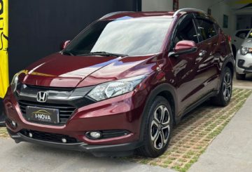 Foto frontal do Honda HR-V EXL 2018 , exibindo toda a dianteira e a lateral do motorista.