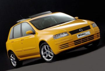 Foto frontal do Fiat Stilo (2003-2011)