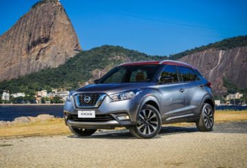 Foto frontal do Nissan Kicks SL 1.6 .